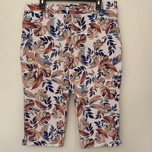 Gloria Vanderbilt Amanda Capri Denim Jean Pants Palm Jungle Leaf Print 16P